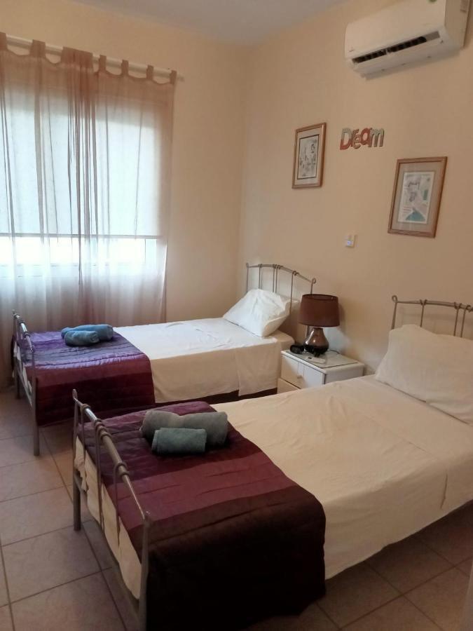 No3,23 Neilmmantos St Peyia Villa Ngoại thất bức ảnh